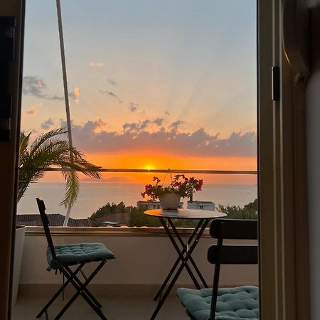 Sunny Breeze Apartment Vlore Exterior photo
