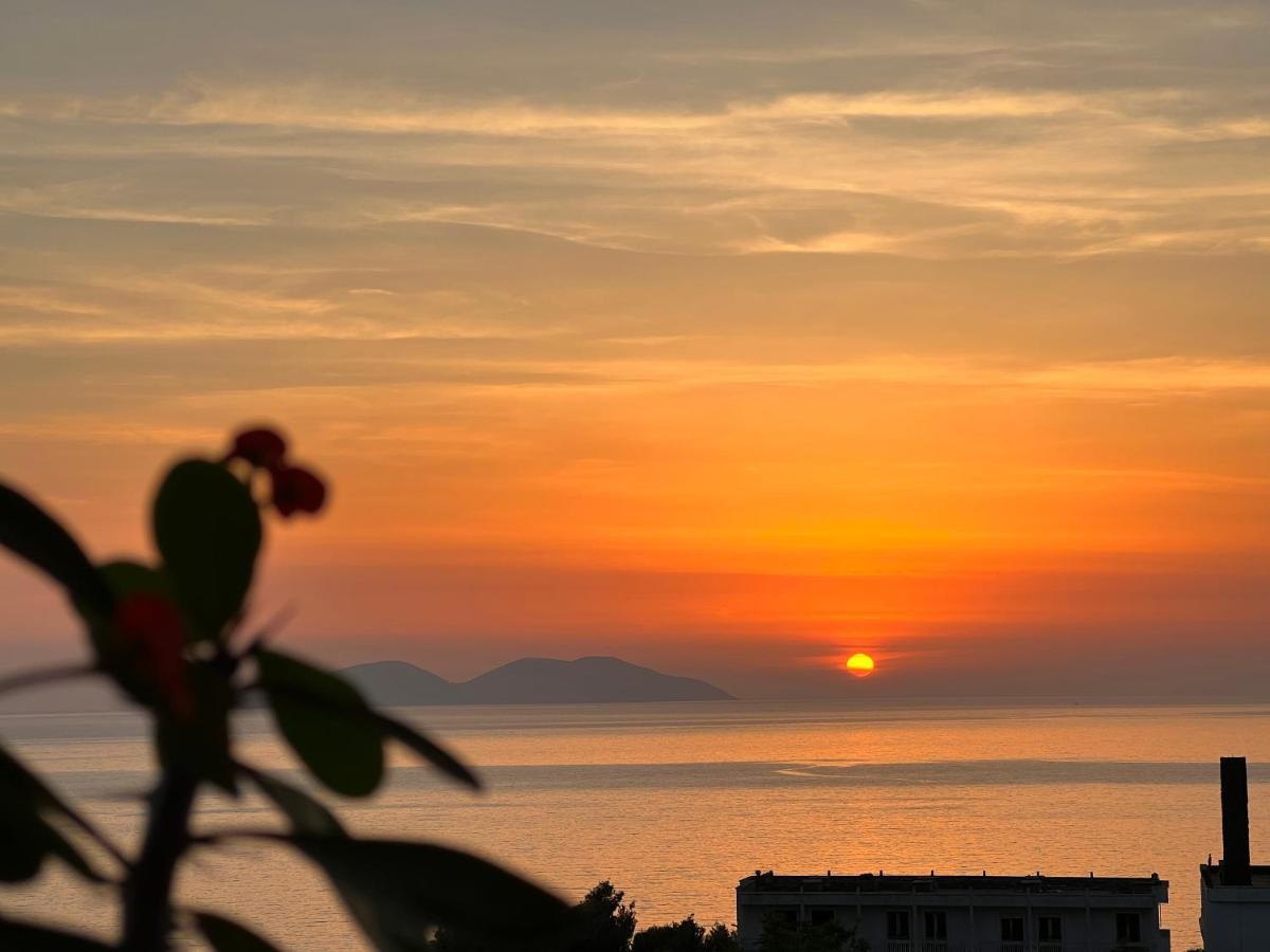 Sunny Breeze Apartment Vlore Exterior photo