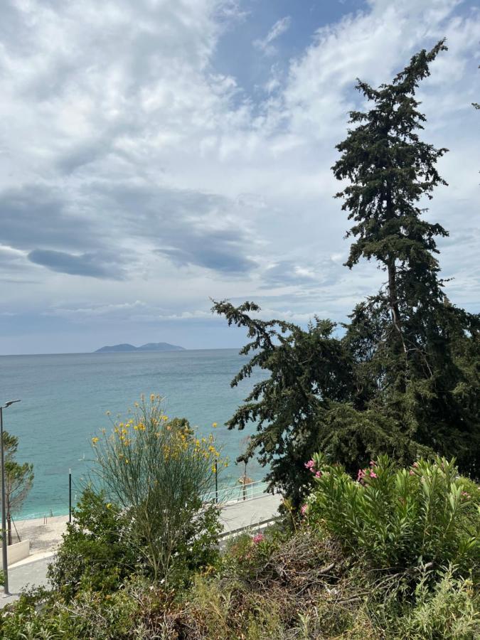 Sunny Breeze Apartment Vlore Exterior photo