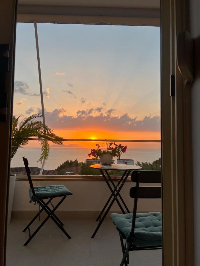 Sunny Breeze Apartment Vlore Exterior photo